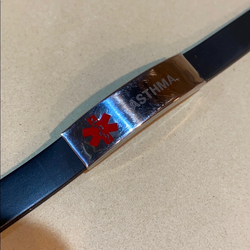 Medical ID Asthma Bracelet Stainless and Silicone